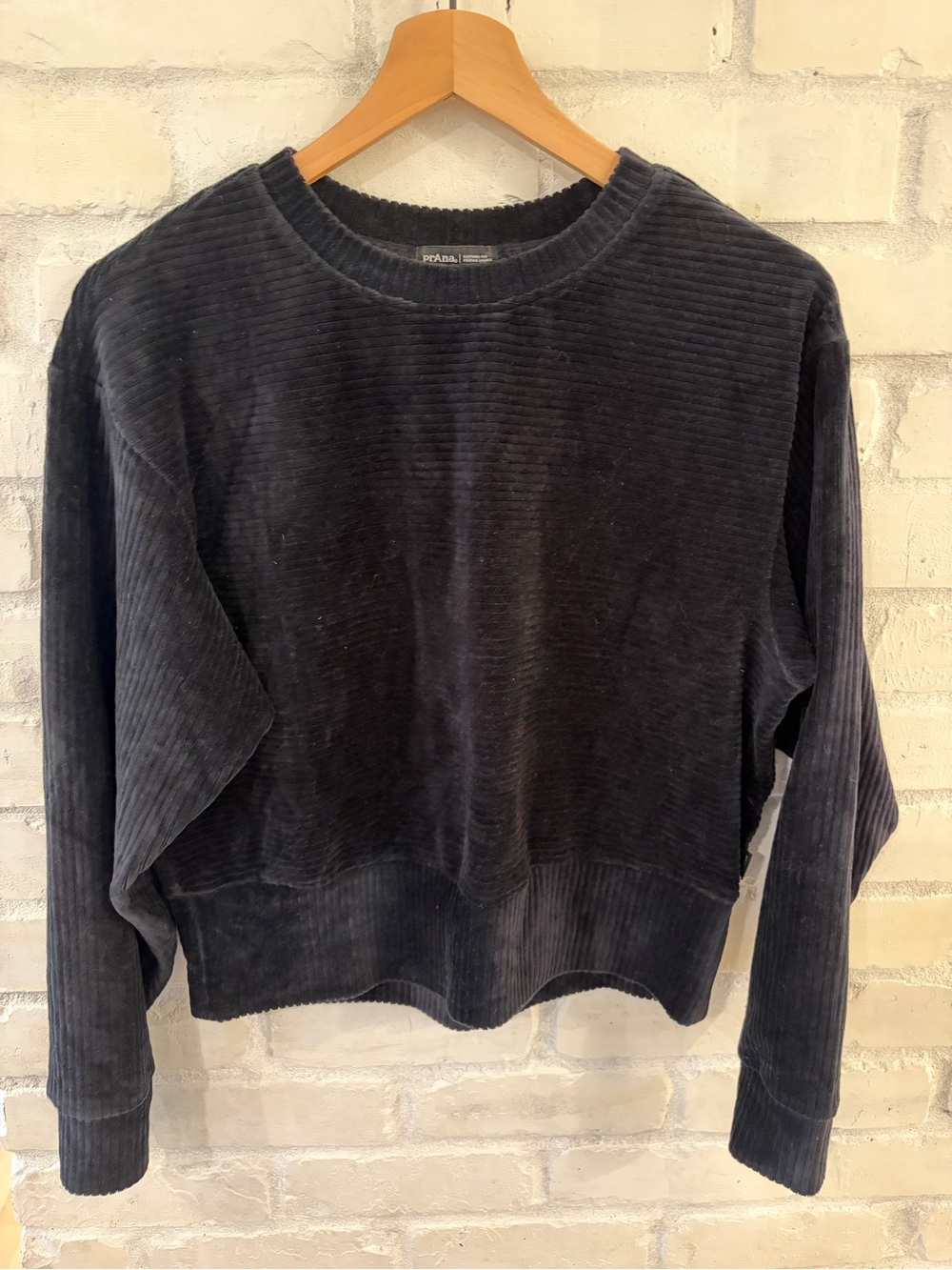 Prana Black Ribbed Crew Sweatshirt (B4)